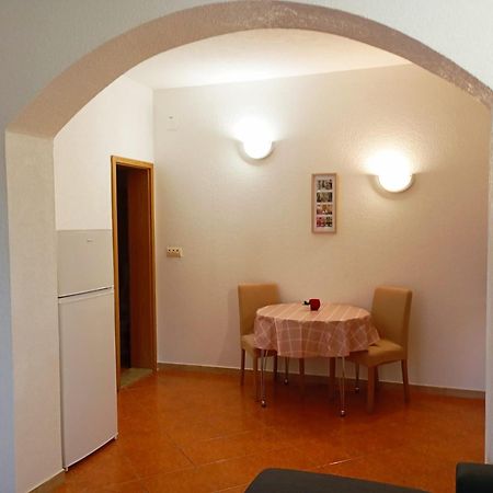 Apartmani Joja Biograd Na Moru Exteriör bild
