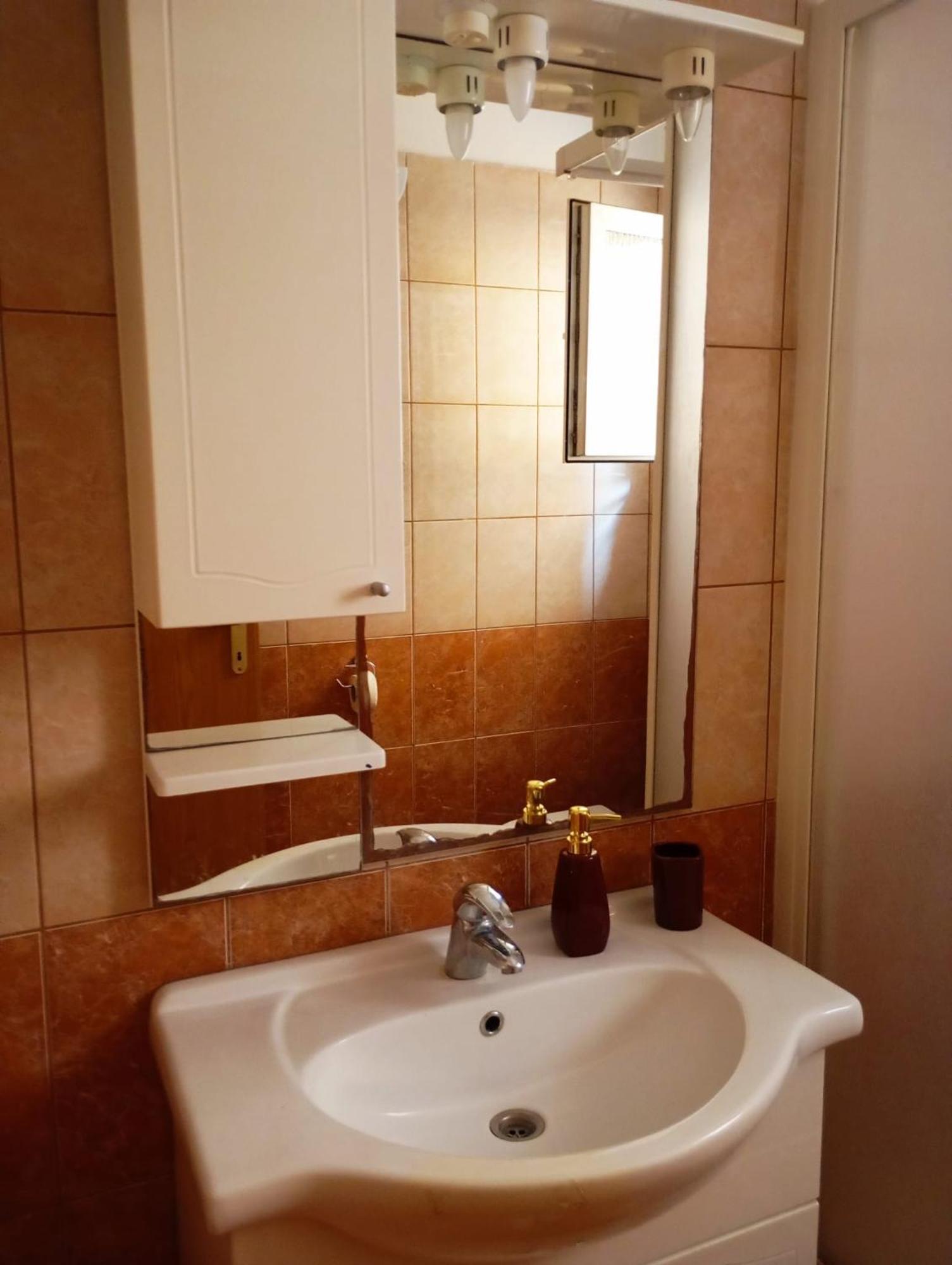 Apartmani Joja Biograd Na Moru Exteriör bild